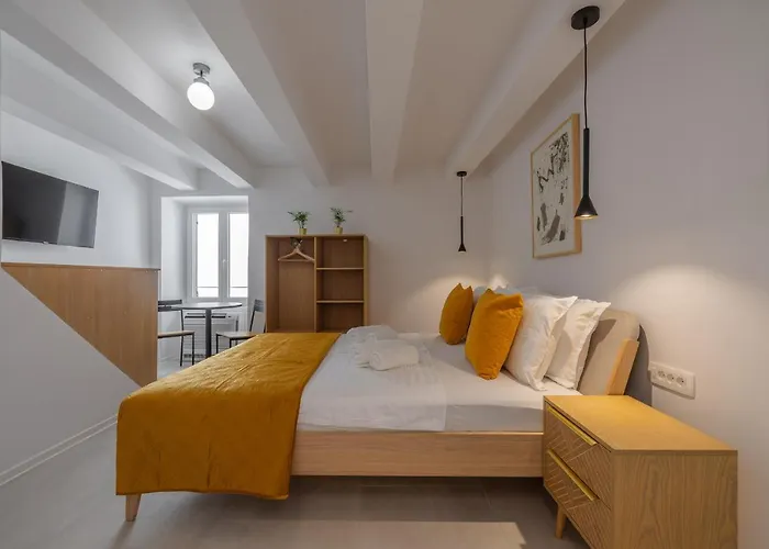 Miracolo Di Mare Golden House