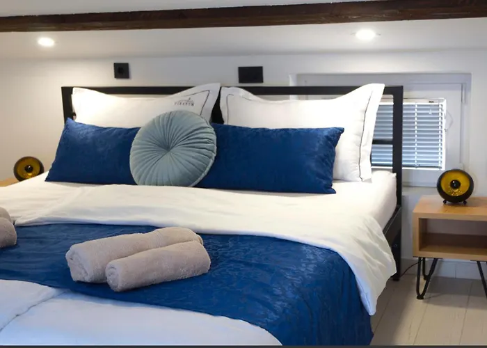 Piranum Guesthouse With Terrace